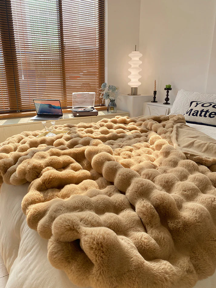 Tuscany Fur Casual Blanket "Tuscan Throw™"