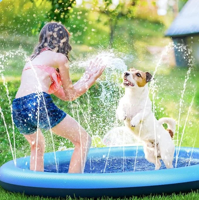 Dog Sprinkler Mat "Splash Zone™"